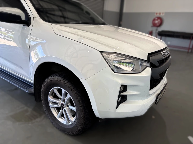 2025 Isuzu 1.9 Ddi E/cab Hr Ls