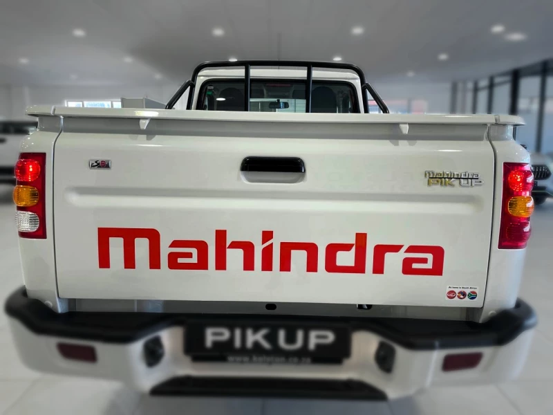 MAHINDRA PIK UP 2.2 MHAWK SC 4X2 MT S6 REFRESH