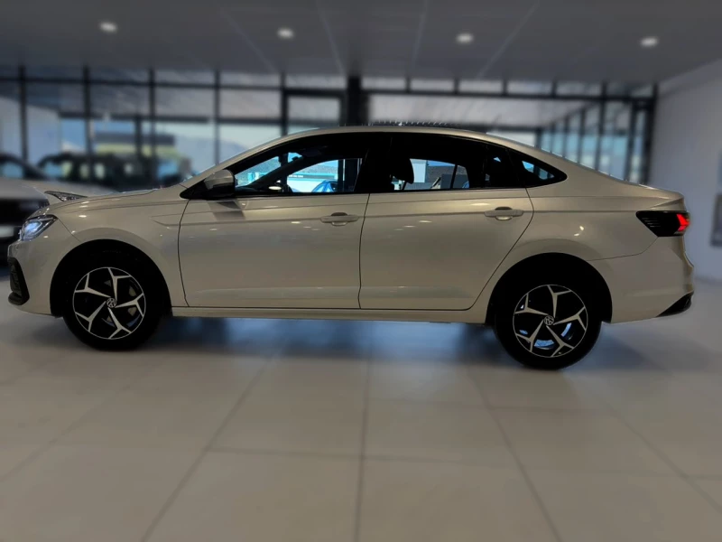 2022 Volkswagen Polo (new) 16 Life