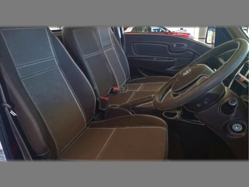 HYUNDAI H100 BAKKIE 2.6 SKD DECK F/L