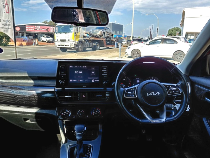 2022 Kia  Seltos 15d Ex At