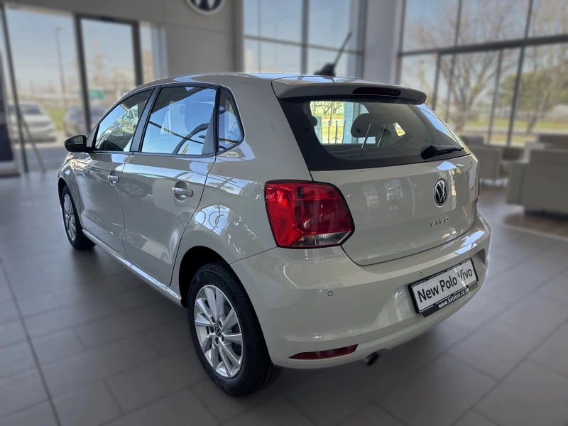 VOLKSWAGEN POLO VIVO 1.4 63KW LIFE