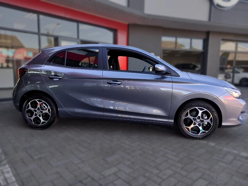 MG MG3 1.5L AT COMFORT