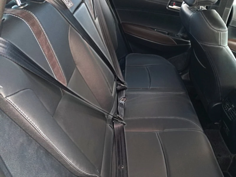 TOYOTA  COROLLA CROSS 18 HEV XR