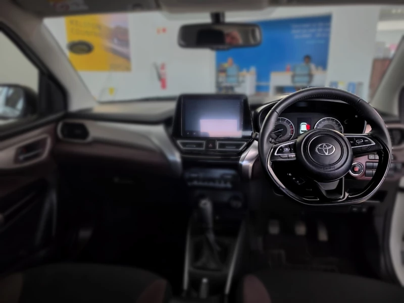 2024 Toyota Starlet Cross 15l Xr Mt