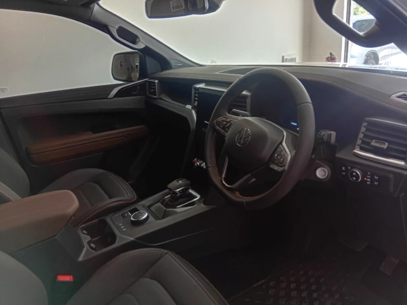 VOLKSWAGEN AMAROK DOUBLE CAB PAN AMERICANA 2.3 TSI 4MOT 222KW AUTO