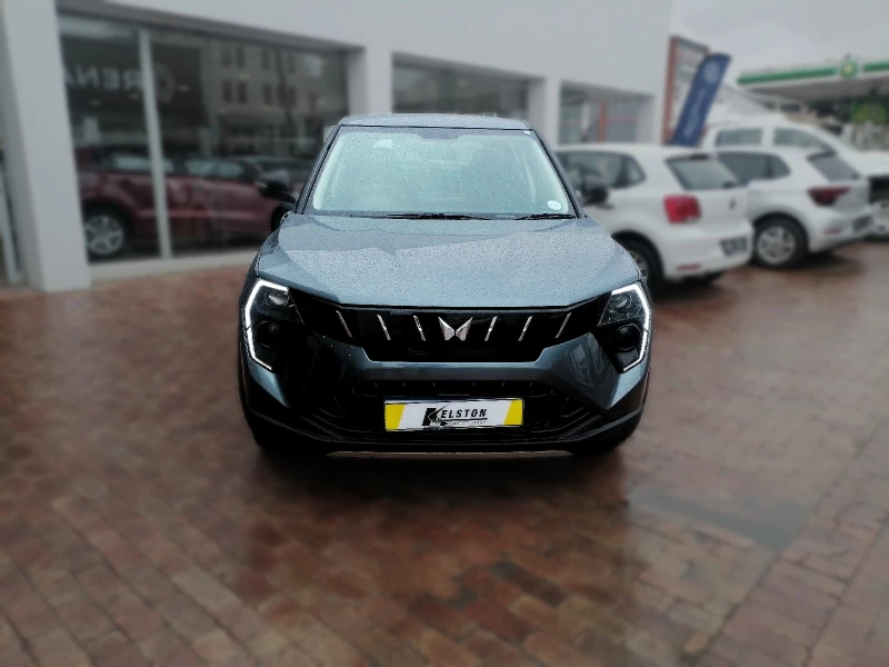 2025 Mahindra Xuv3x0 1.2t Mx2 At