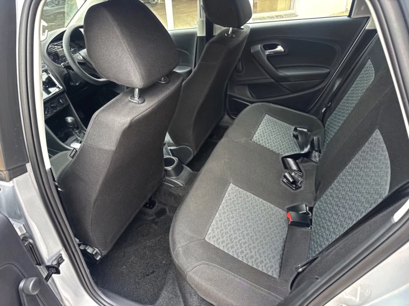 VOLKSWAGEN POLO VIVO 1.6 77KW LIFE TIPTRONIC