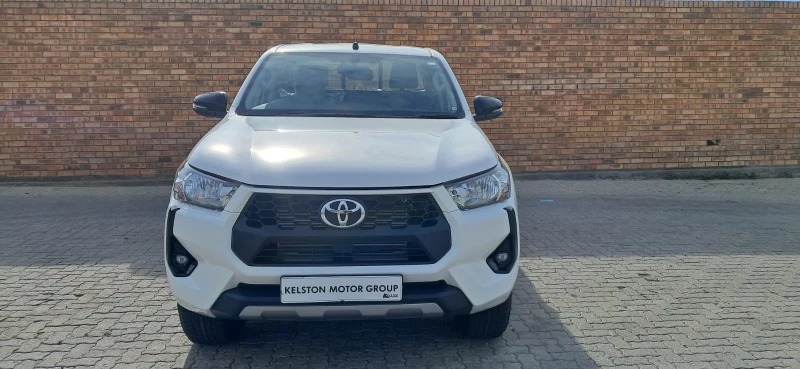 TOYOTA  HILUX DC 24GD6 4X4 RAI 6MT