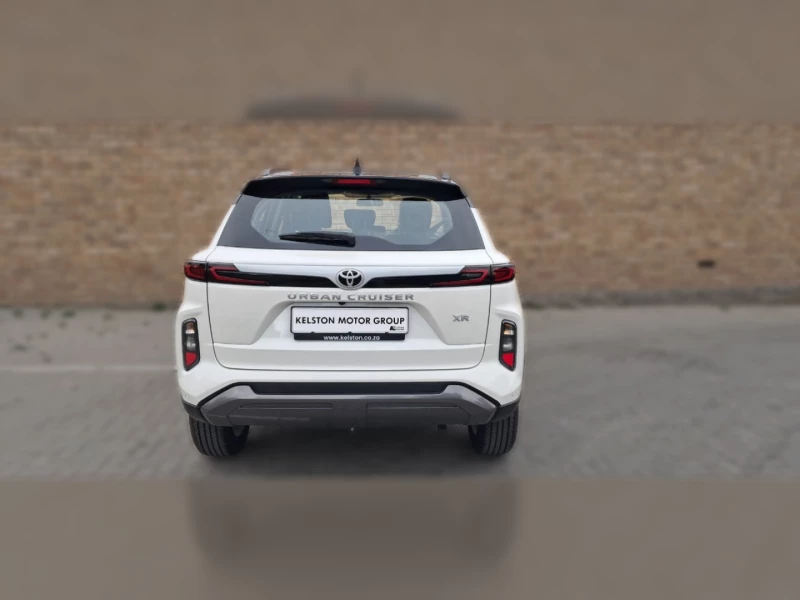 TOYOTA  URBAN CRUISER 15 XR MT