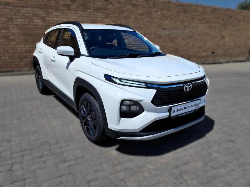 TOYOTA  STARLET CROSS 15L XS AT