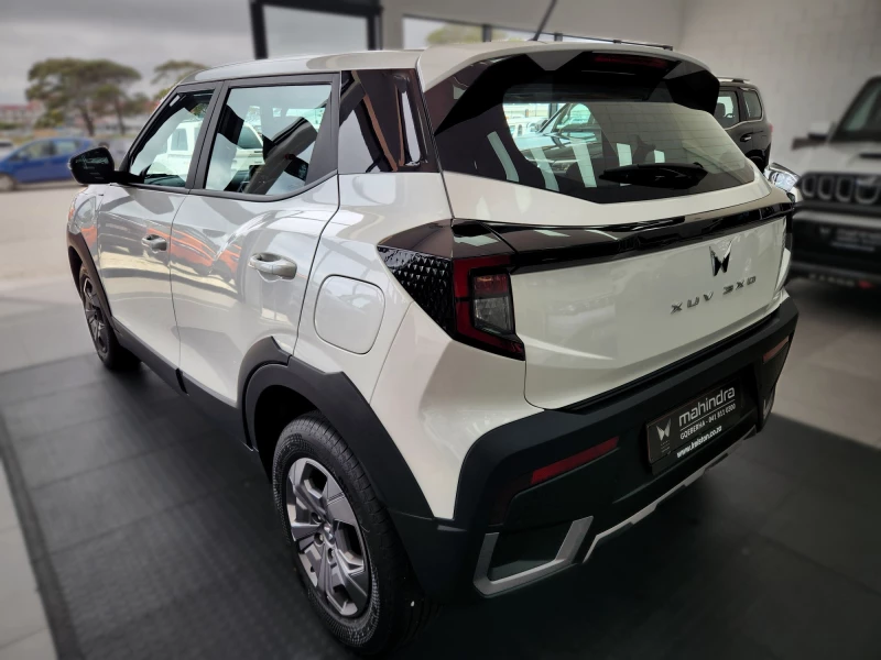 2026 Mahindra Xuv3x0 1.2t Mx3 At