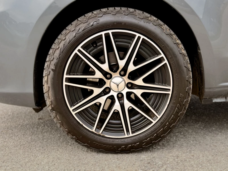 2022 Mercedes  Mercedes-benz Vito 116 22 Cdi Tourer Pro At