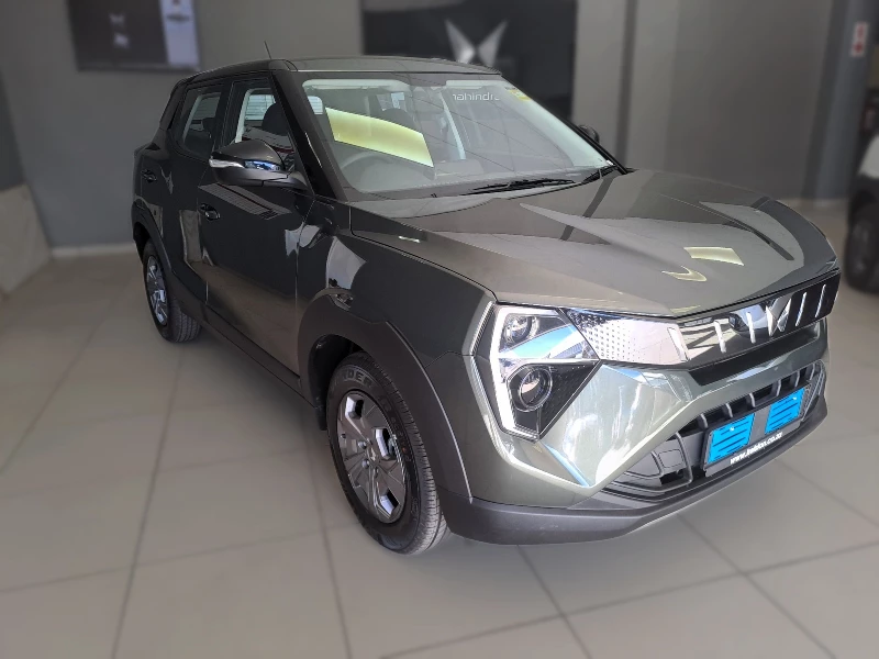 MAHINDRA XUV3X0 1.2T MX2 AT