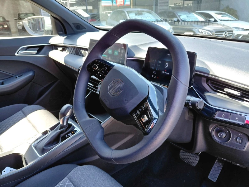 MG MG3 1.5L AT COMFORT