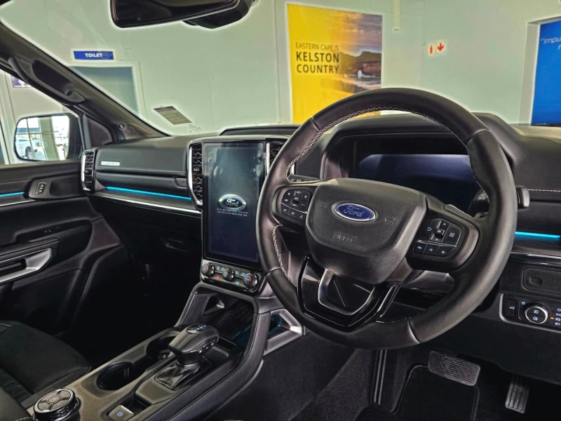 FORD EVEREST 3.0L V6 PLATINUM 4WD 10AT