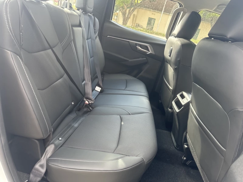 ISUZU 1.9 DDI DOUBLE CAB HR LS A/T