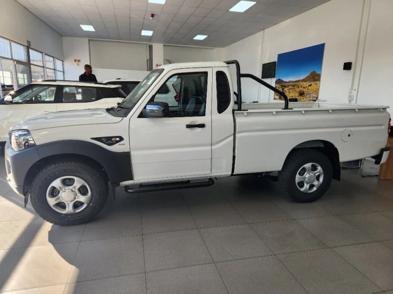 MAHINDRA PIK UP 2.2D MHAWK SC 4X2 S4 AIRCON