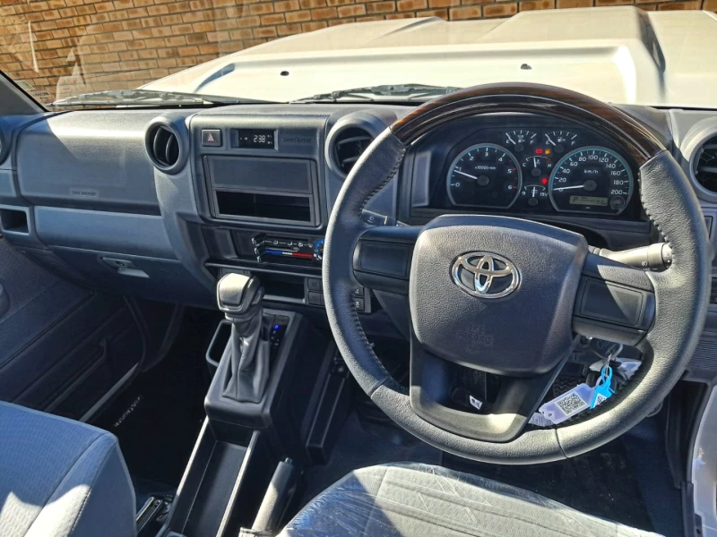 TOYOTA LC79 SINGLE CAB 2.8 GD-6