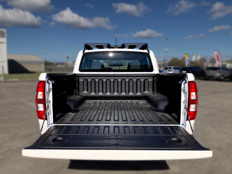 JMC NEW VIGUS DOUBLE CAB DIESEL AT 4X4