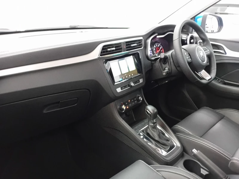 MG ZS 1.5 LUXURY A/T