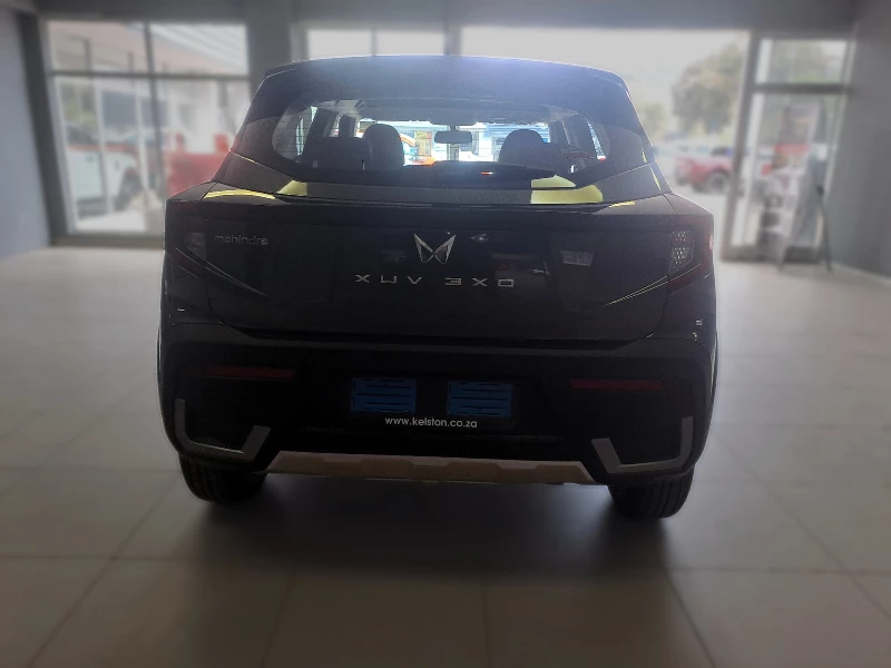 MAHINDRA XUV3X0 1.2T MX2 AT