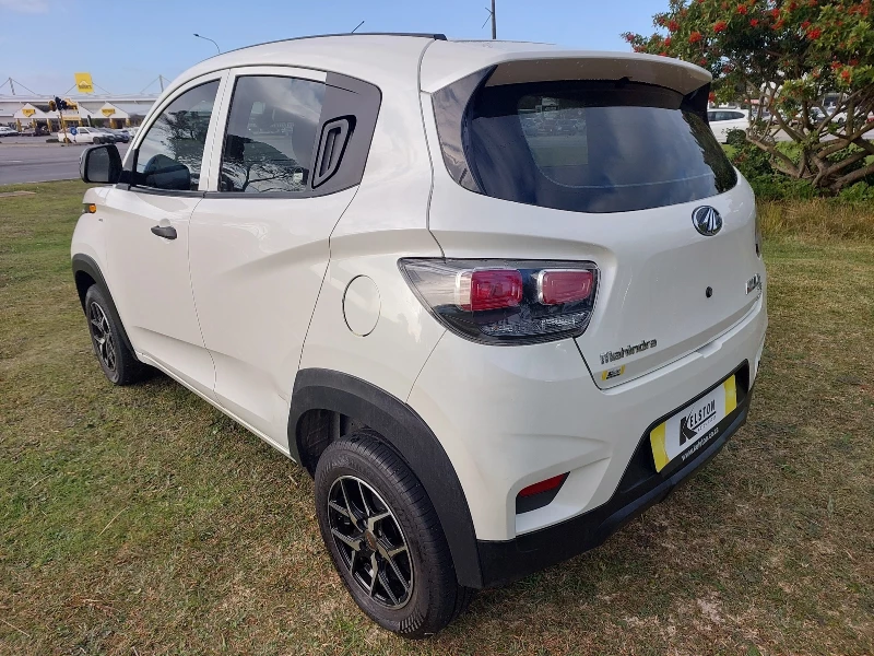 2022 Mahindra Kuv 100 Nxt Mfalcon 4x2 K2+ Petrol Mt 5s