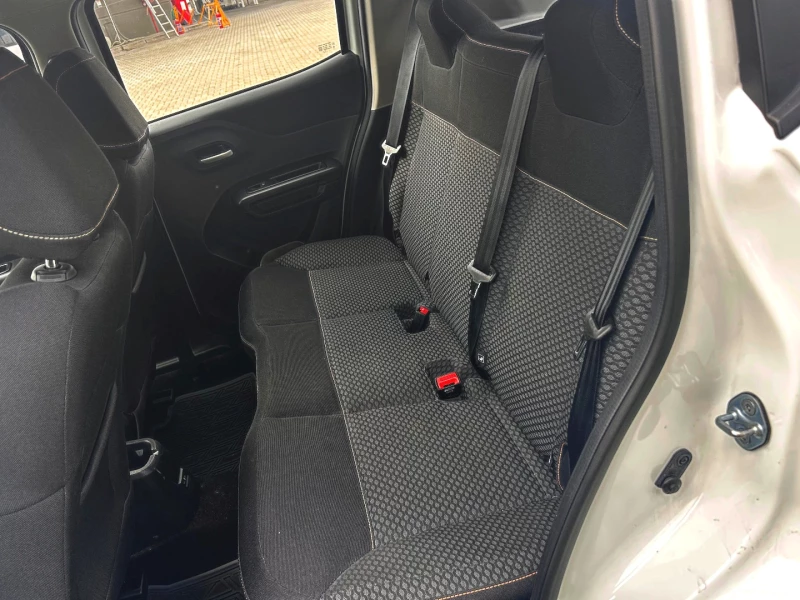 2026 Citroen C3 Max 12 61kw 5mt