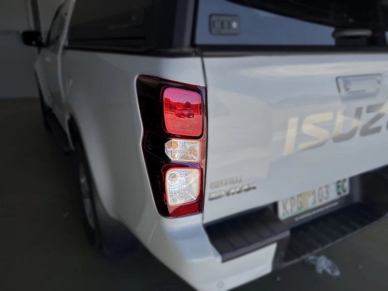 2025 Isuzu 1.9 Ddi E/cab Hr Ls