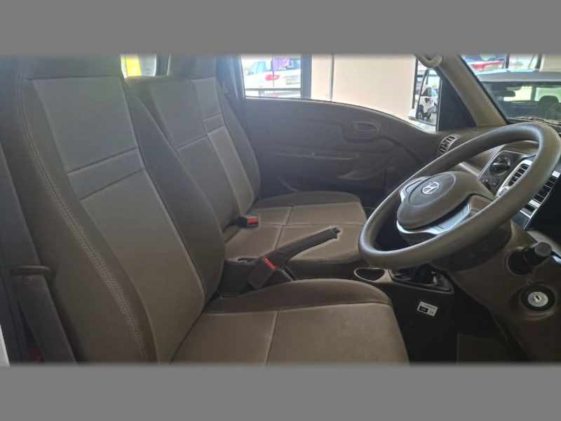 HYUNDAI H100 BAKKIE 2.6 SKD DECK F/L