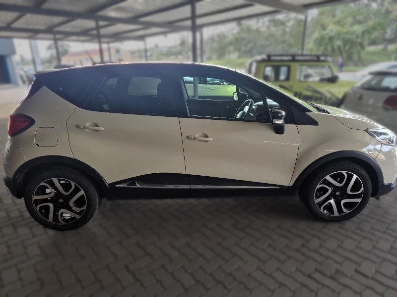 2015 Renault Captur 900t Dynamique 5 Door 66kw