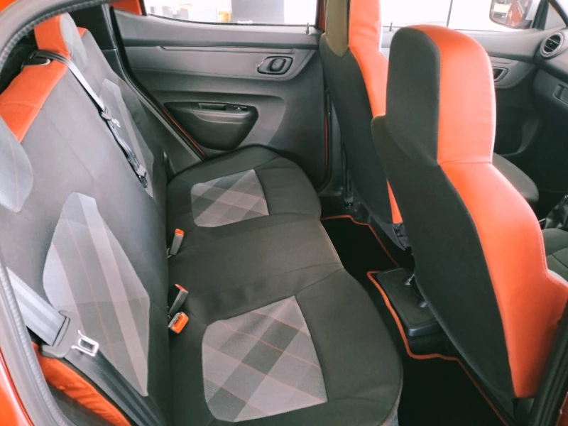 RENAULT KWID 1.0L TECHNO