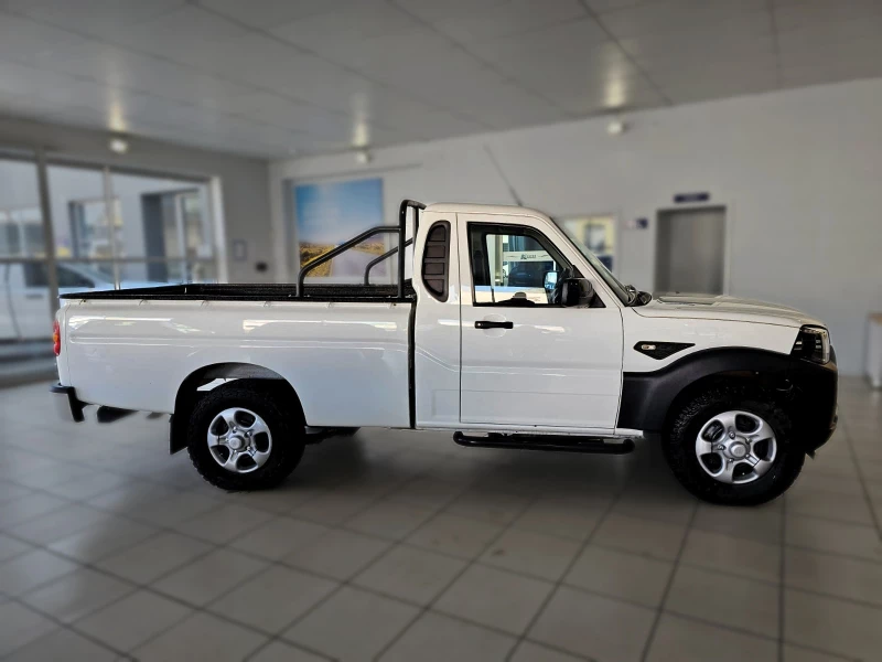 2024 Mahindra Pik Up 2.2 Mhawk Sc 4x2 Mt S4 Aircon