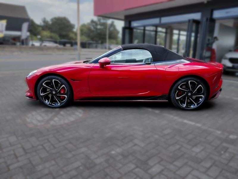 MG CYBERSTER DUAL MOTOR 4WD