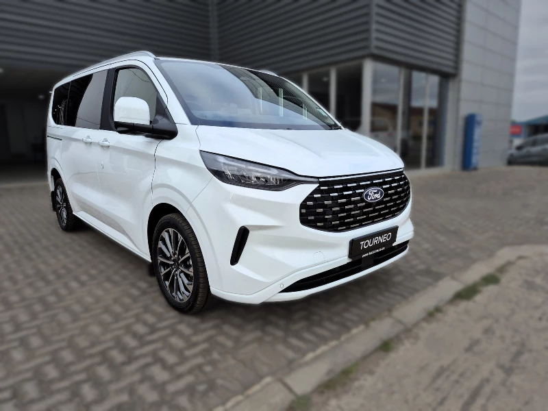 FORD TOURNEO CUSTOM 2.0L SWB TITANIUM X 8AT