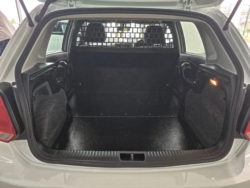 VOLKSWAGEN POLO VIVO EXPRESS 1.4 63KW 5 SPEED MANUAL