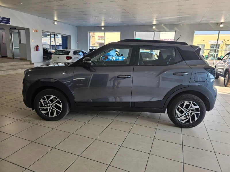 2024 Mahindra Xuv3x0 1.2t Ax5l At