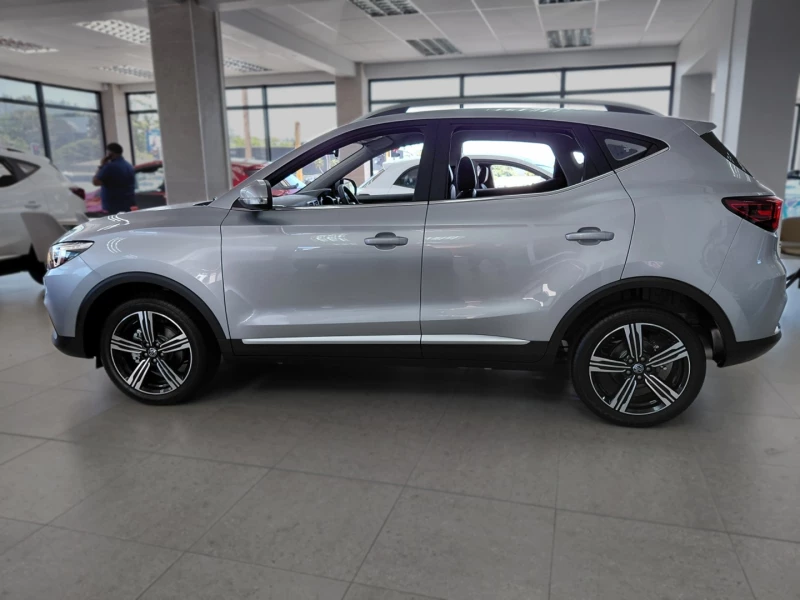 MG ZS 1.5 LUXURY A/T