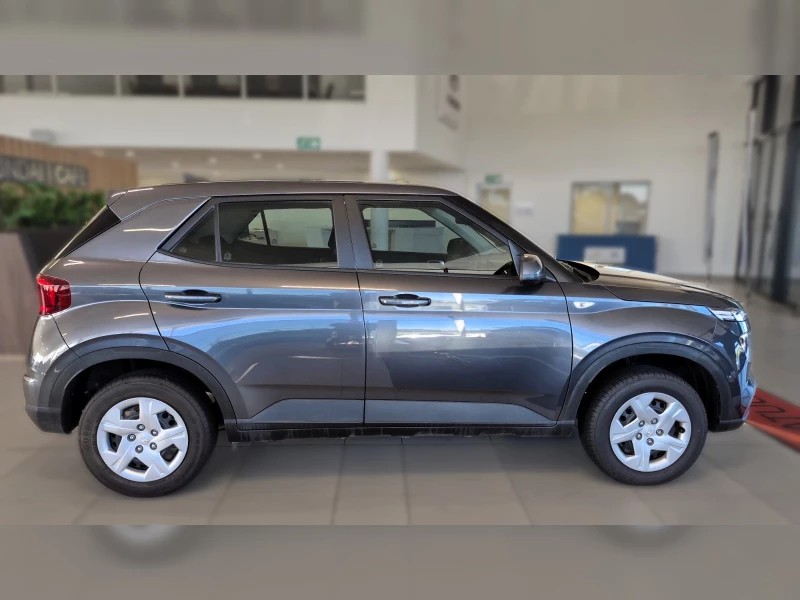 2022 Hyundai Venue 12 Motion Mt