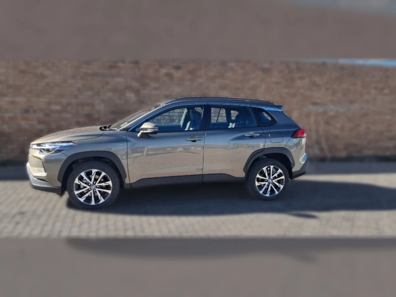 TOYOTA  COROLLA CROSS 18 HEV XR