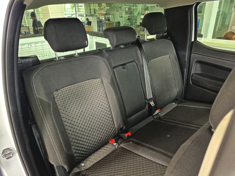 VOLKSWAGEN AMAROK DOUBLE CAB LIFE 2.0 TDI 125 KW 10-SP AUTO