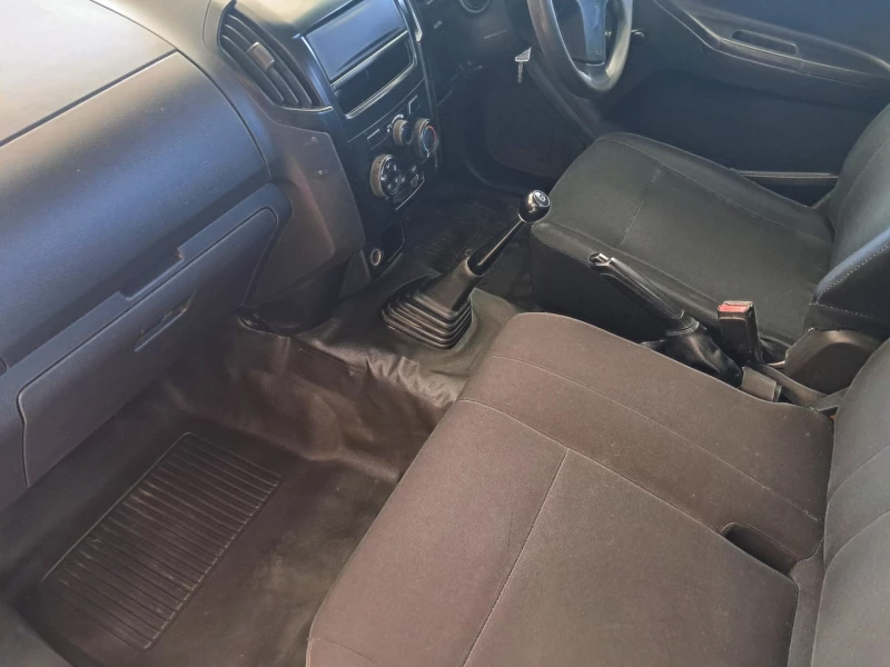 2024 Isuzu D-max 250c Single Cab Base 58kw