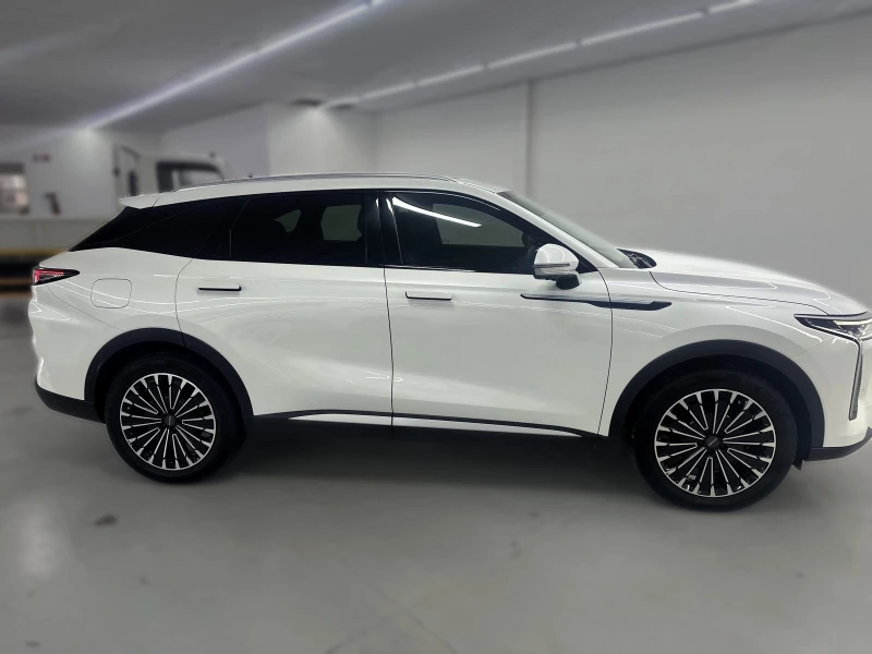 2025 Omoda C9 Awd Explore