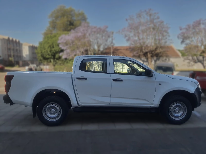 ISUZU 1.9 DDI DOUBLE CAB HR L A/T