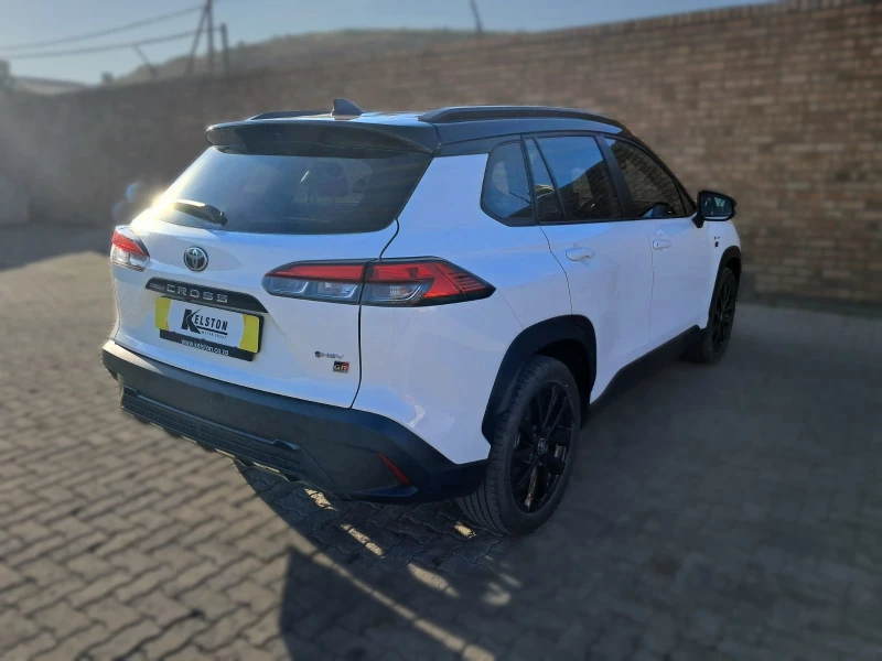 2026 Toyota Corolla Cross 18 Hev Gr-s 
