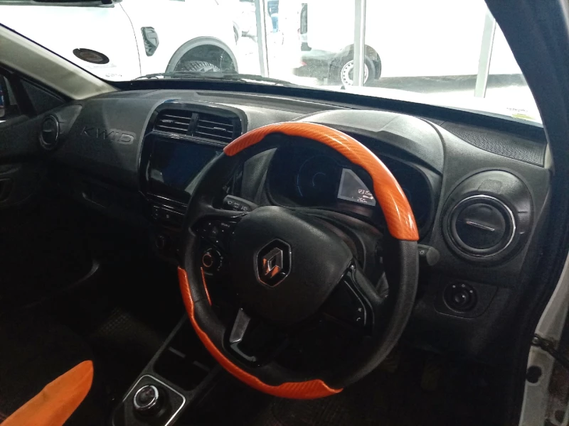 2024 Renault Kwid 1.0 Dynamique Zen 5 Door Amt