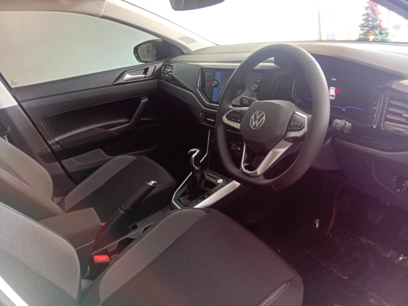 VOLKSWAGEN POLO 1.0 TSI LIFE