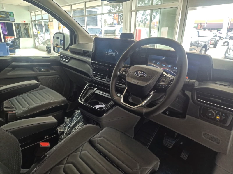 FORD TOURNEO CUSTOM 2.0L SWB TITANIUM X 8AT
