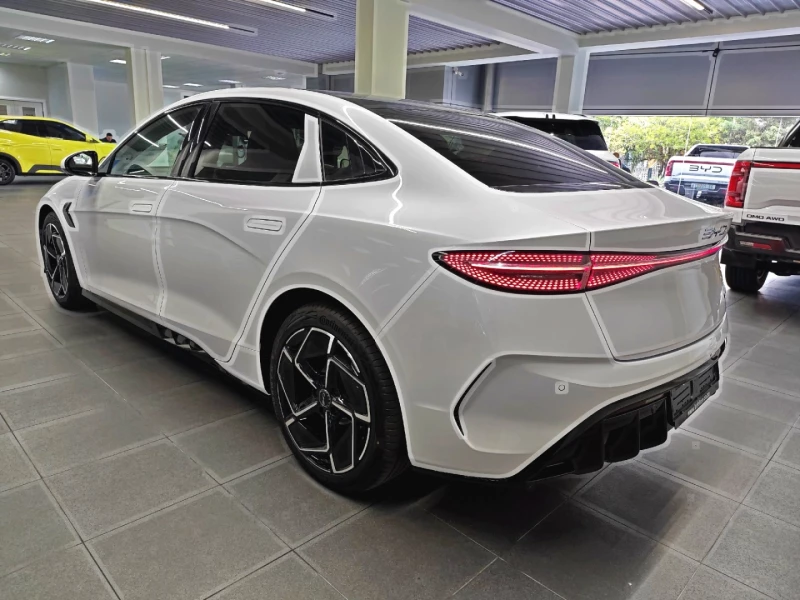 BYD SEAL PREMIUM