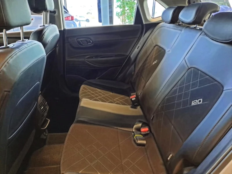 HYUNDAI I20 1.4 PREMIUM AT MY24